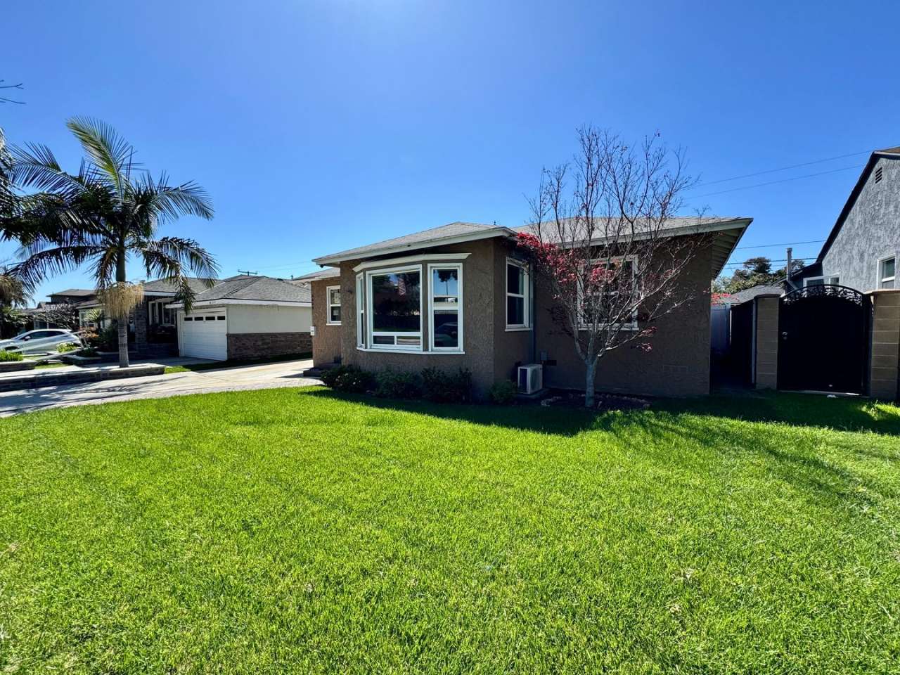 3 Bedroom Lakewood Home For Rent