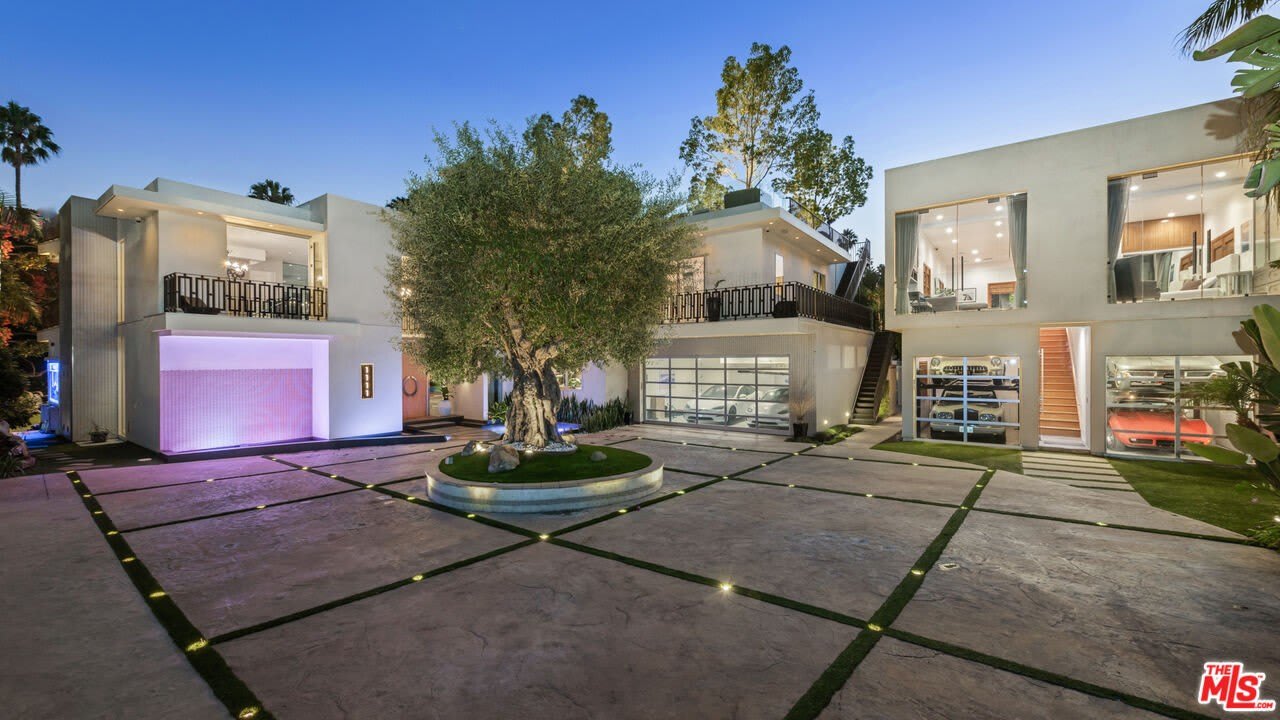 1111 Sierra Alta Way