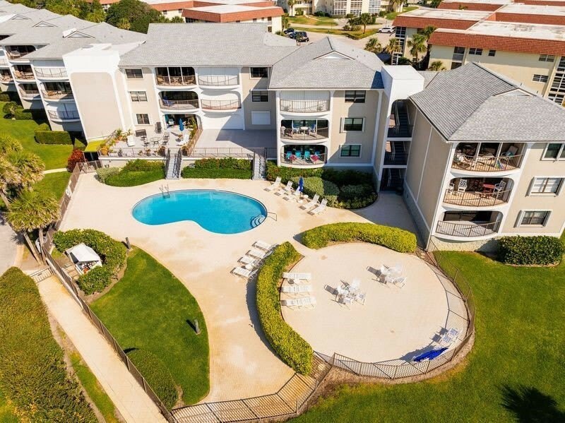 5300 HIGHWAY A1A HIGHWAY 404