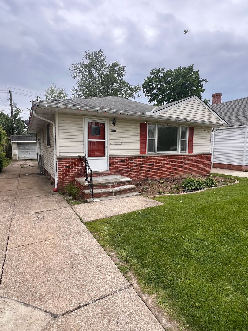 9414 McCracken Blvd, Garfield Heights, OH 44125 Rent: $1,495/month 3 Bedrooms | 1 Bathroom