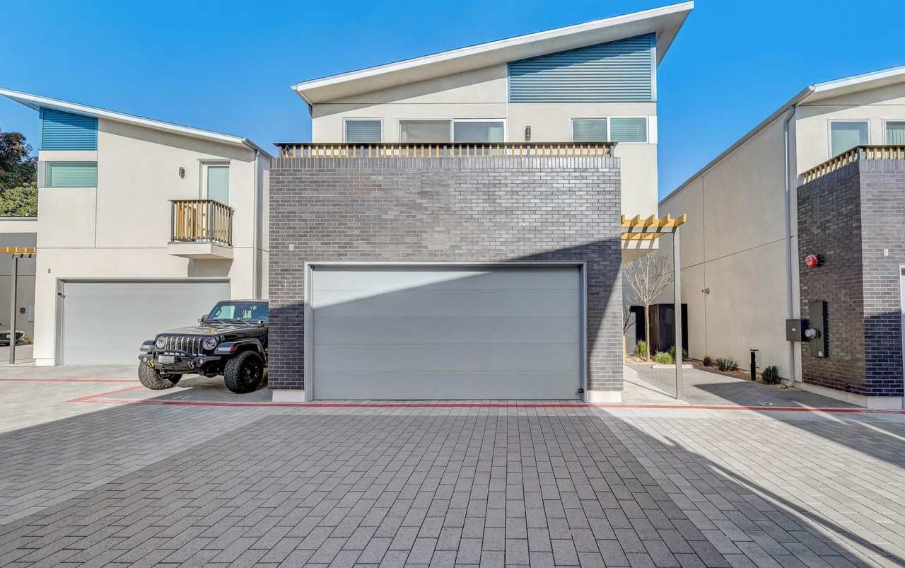 Available Modern Long Term Unfurnished home in Imperial Beach!