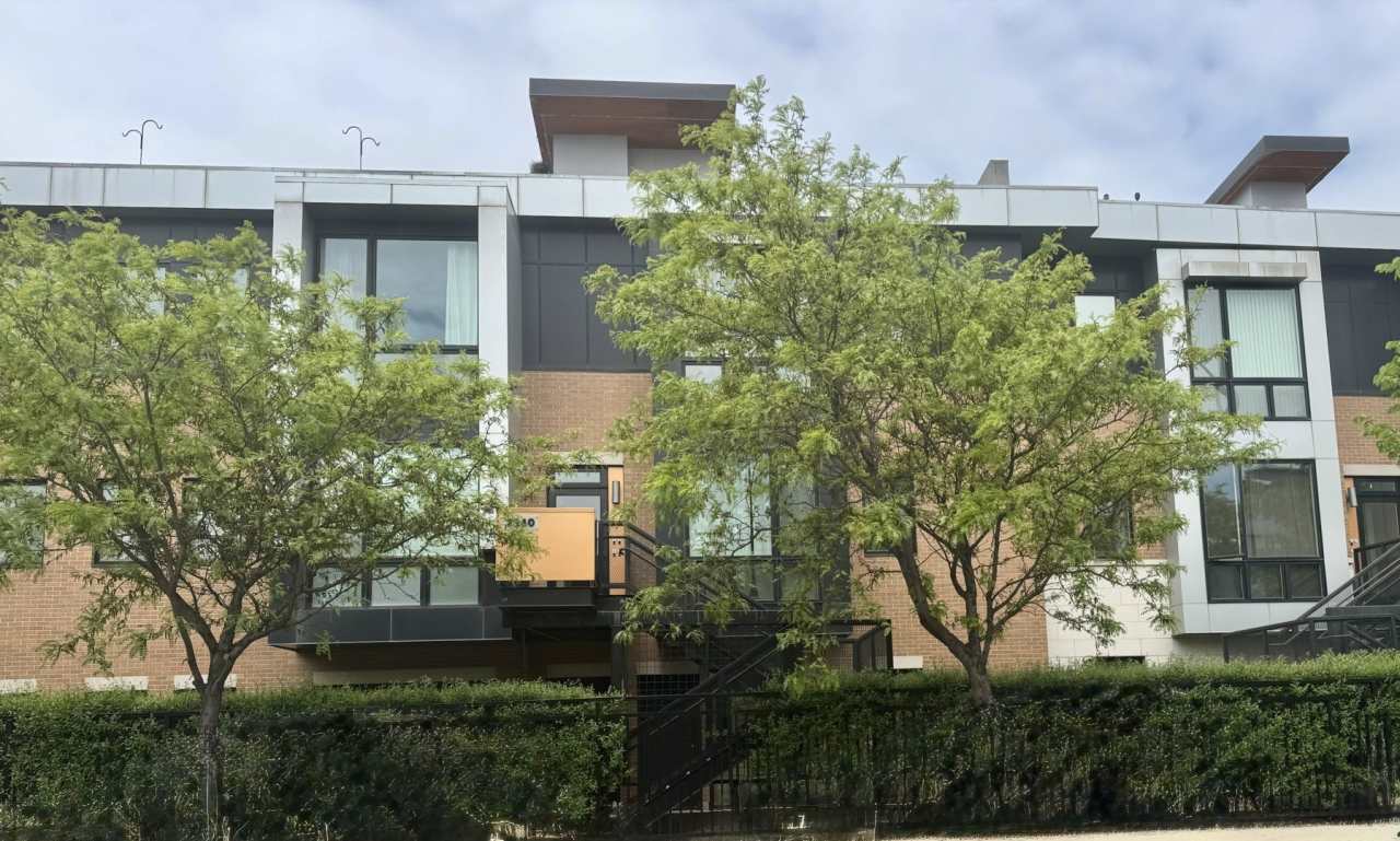 2240 W Madison Street