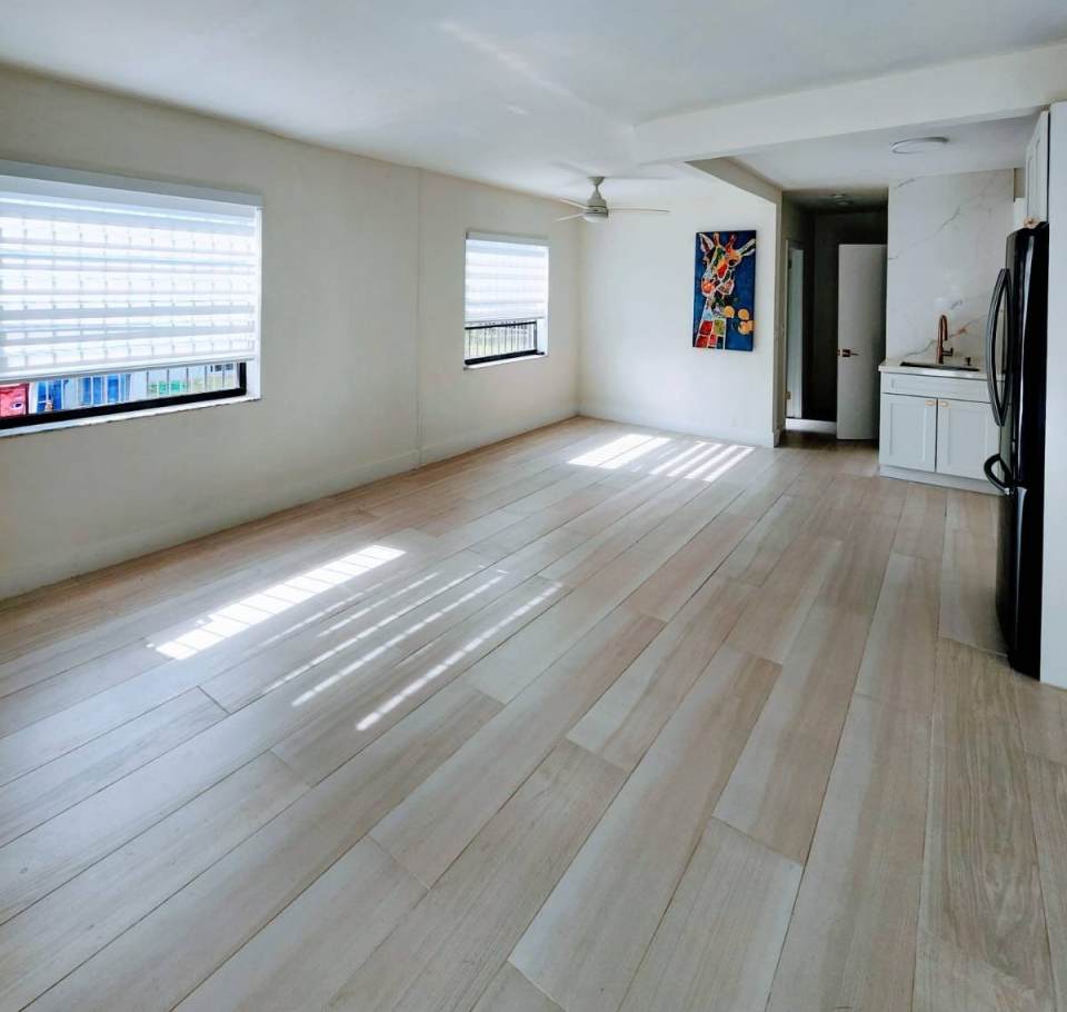 3219 SW  25th Terrace