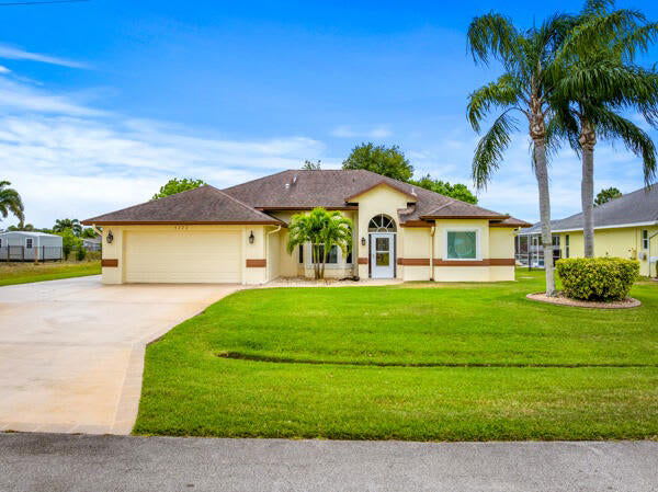 5777 Northwest Eskimo Circle