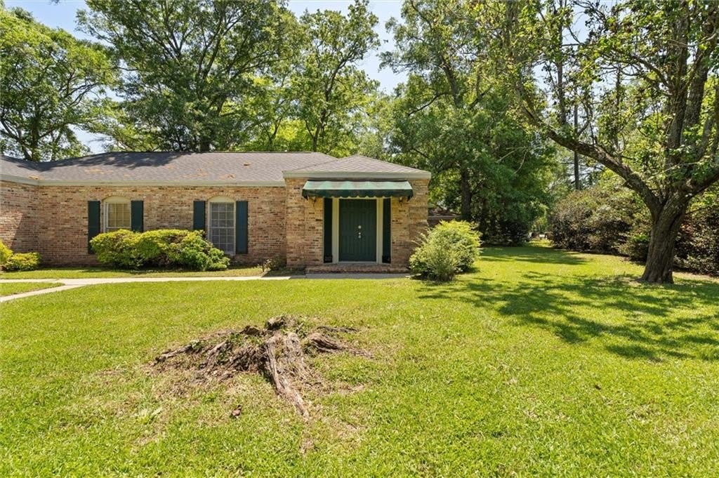 2825 Cottage Hill Road