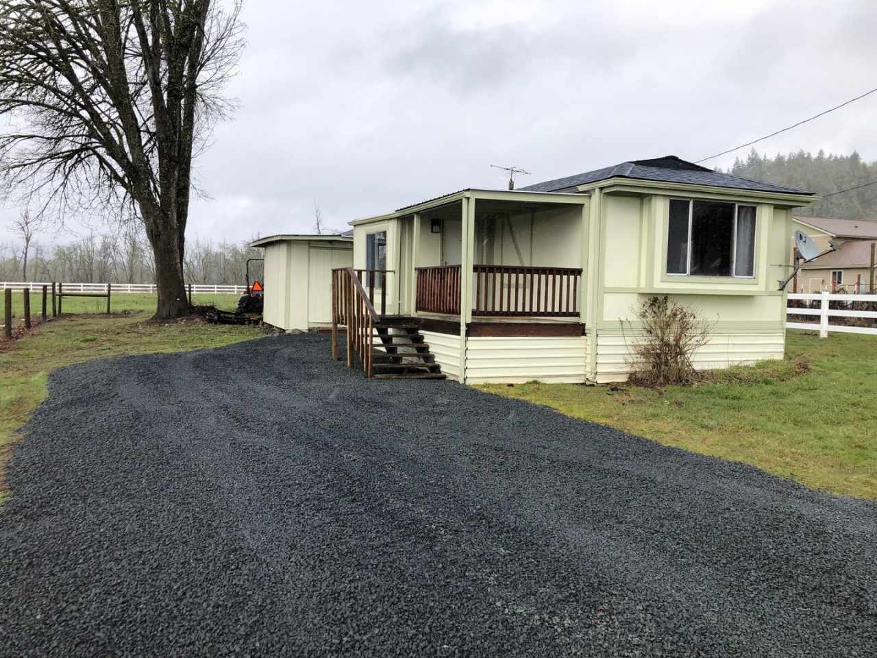 3 bed, 2 bath Country Home for rent!