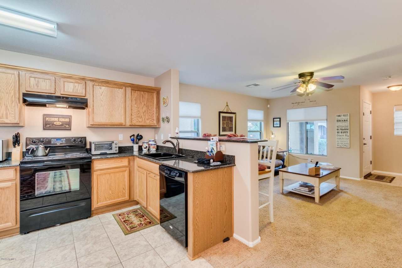 10829 W MARIPOSA Drive