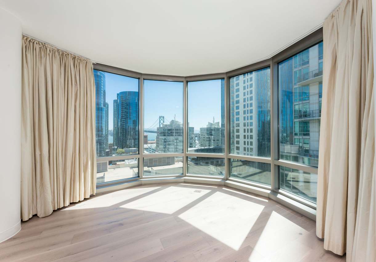 333 1st Street, #N1607