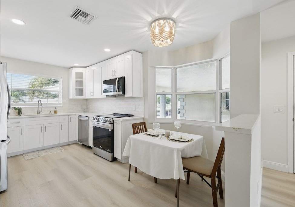 830 Lake Orchid Circle unit: 203