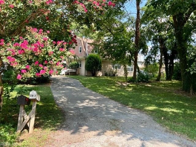 210 Pennsylvania Avenue