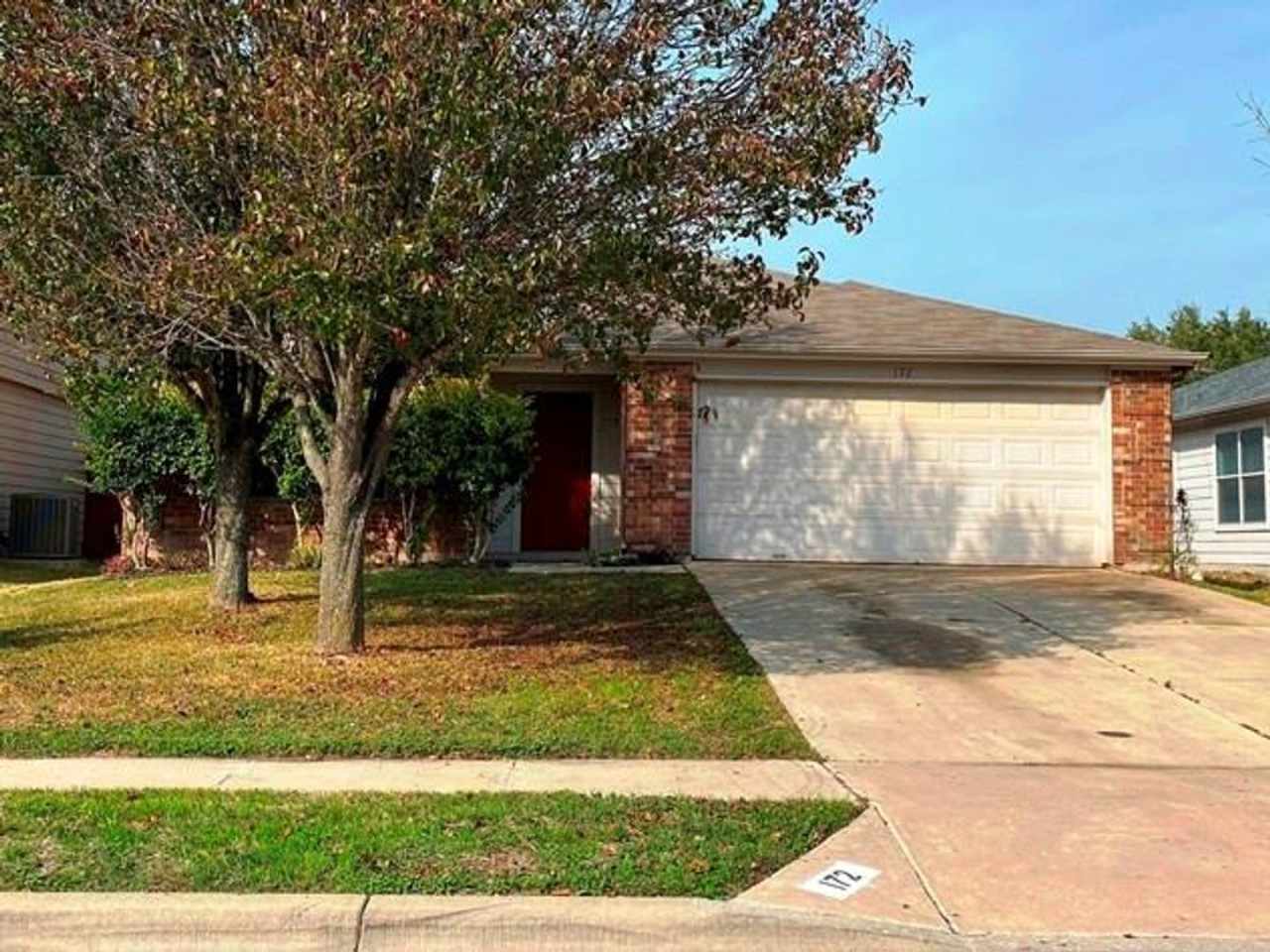 One story 4-2 home available for rent in Hometown Kyle subdivision!