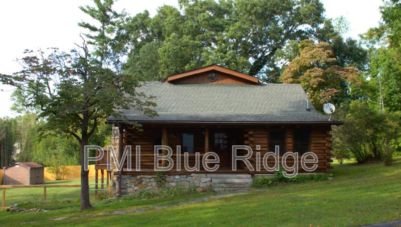 1608 Pennsylvania Avenue