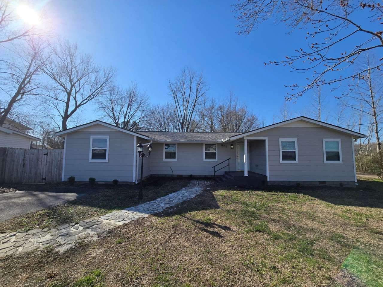 4 Bedroom/2 Bath Harvest/Monrovia Area