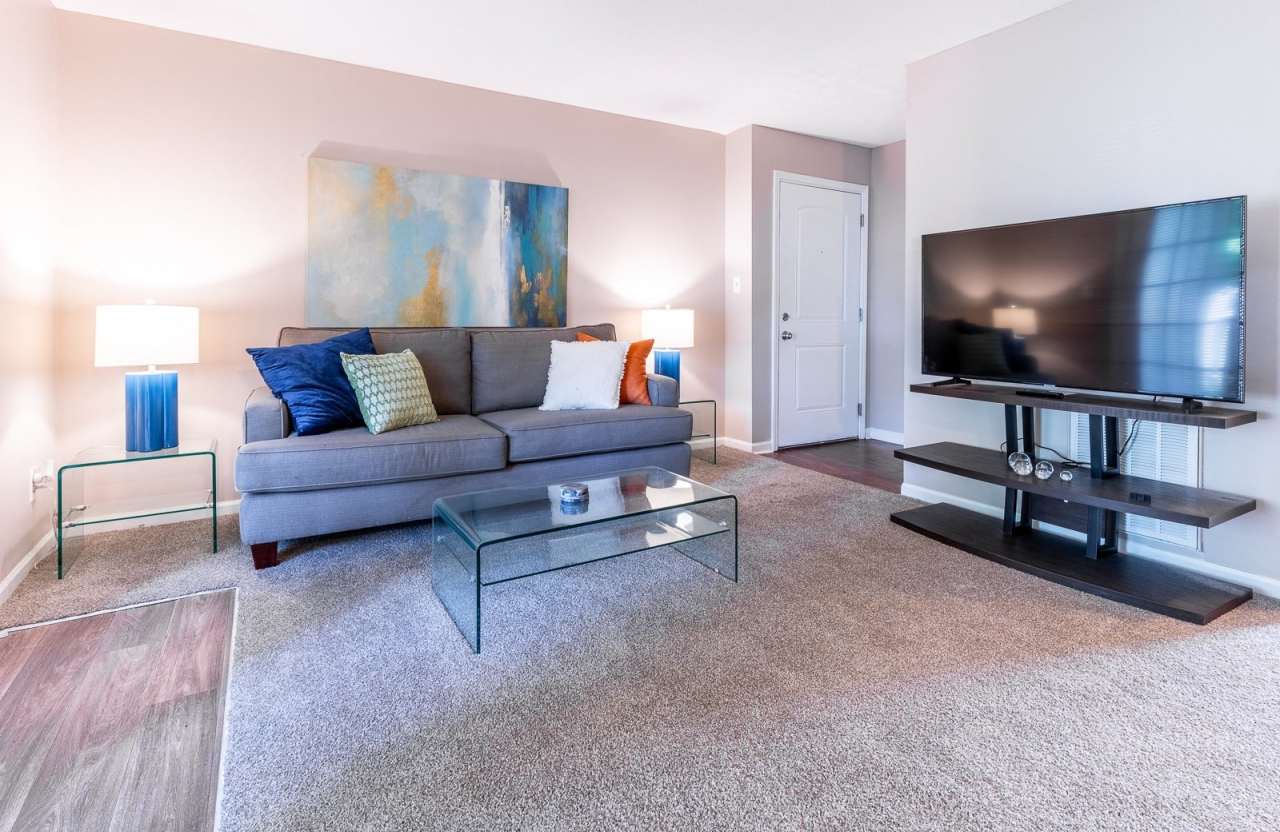 Hub of New Albany Apartments
