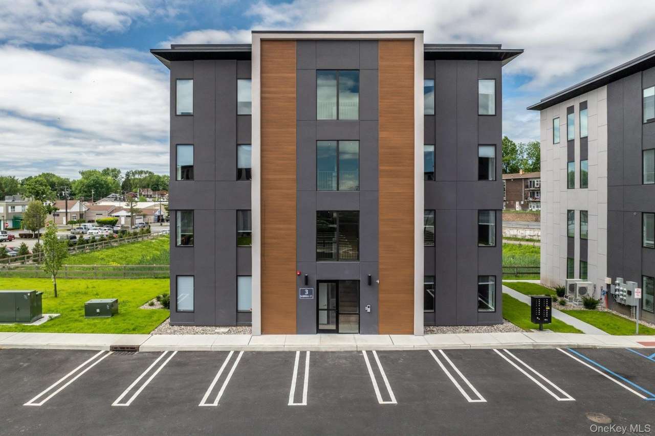 6 Giada Lane unit: 5