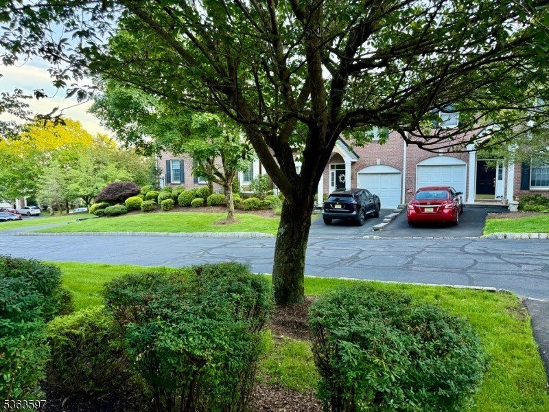 75 Spring Hill Cir