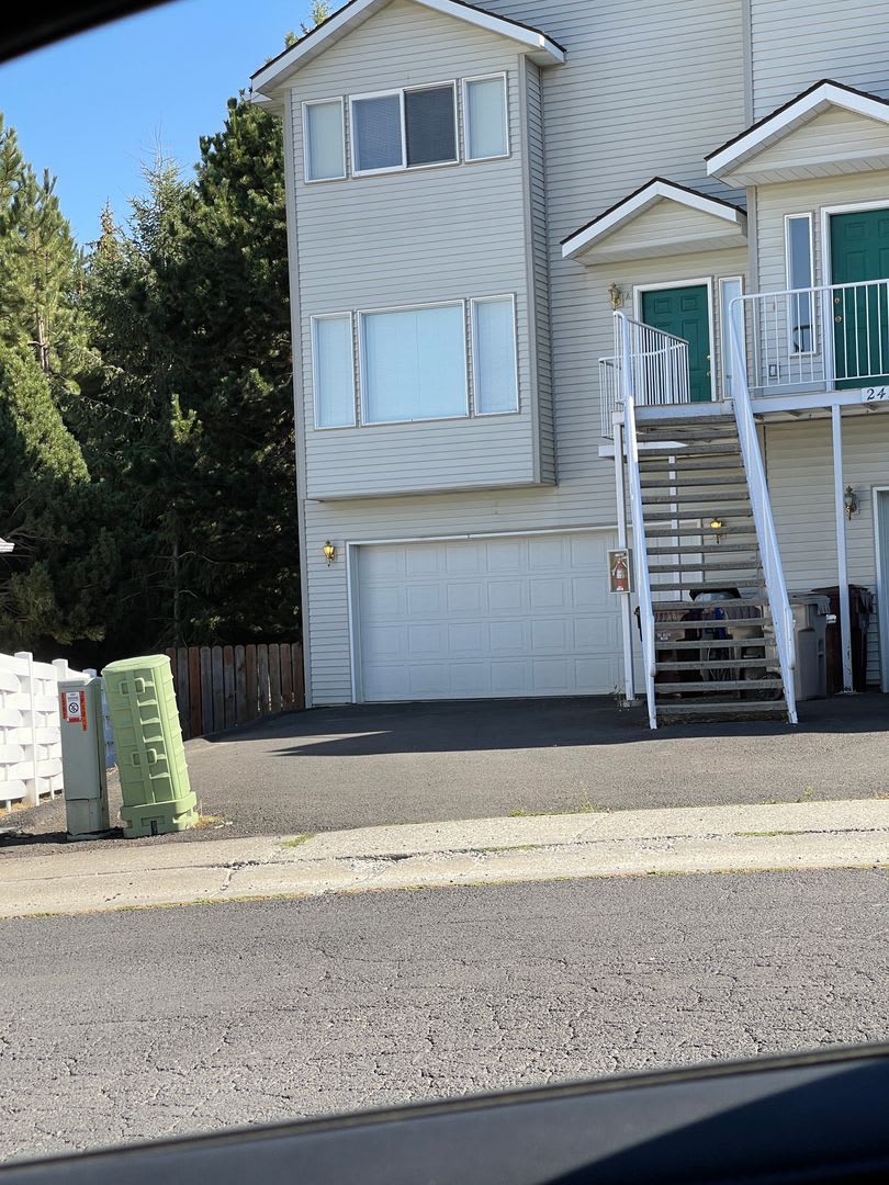 2430 NW Granite Court