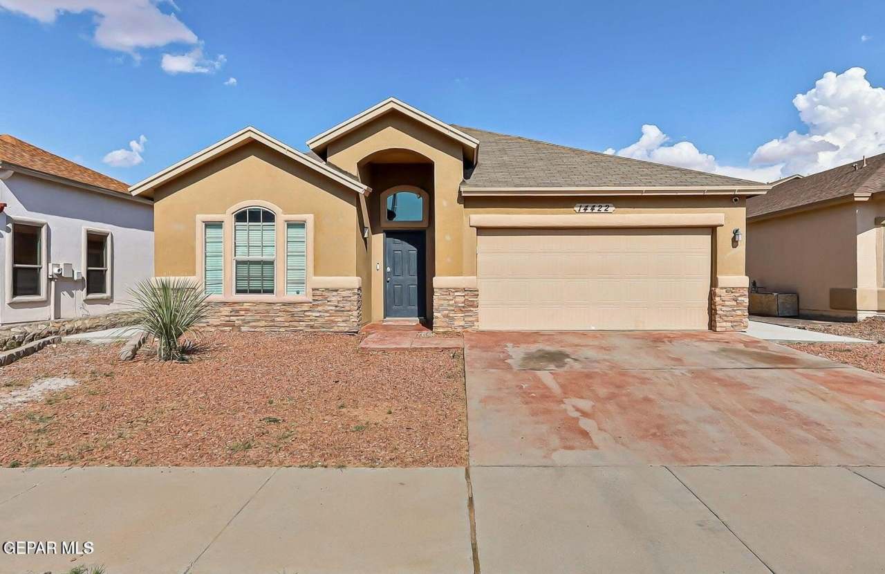 14422 Coyote Trail Drive
