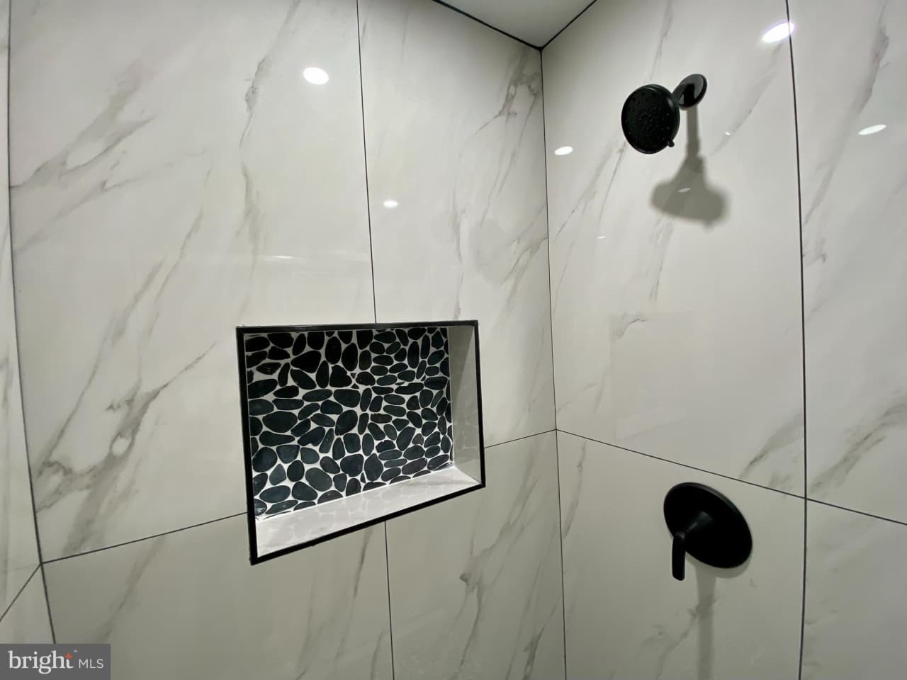 3701 9TH Street NW unit: 4