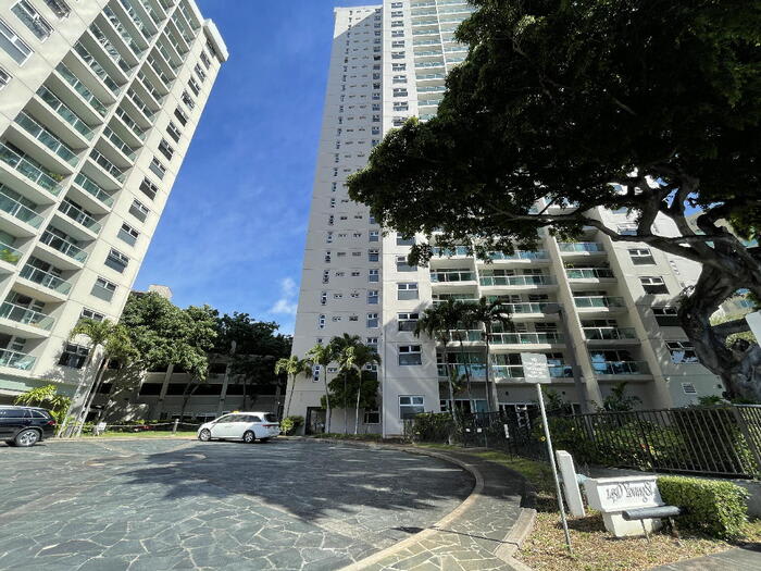 1450 Young Street