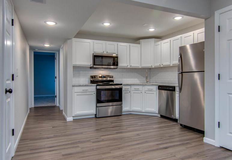 1130 W. 11th St. - B1