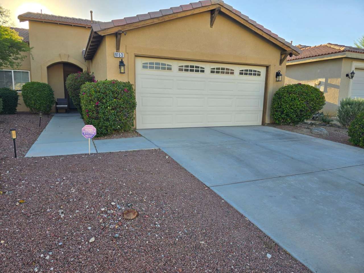 3 Bedroom 2 Bath located in Mountain View DHS