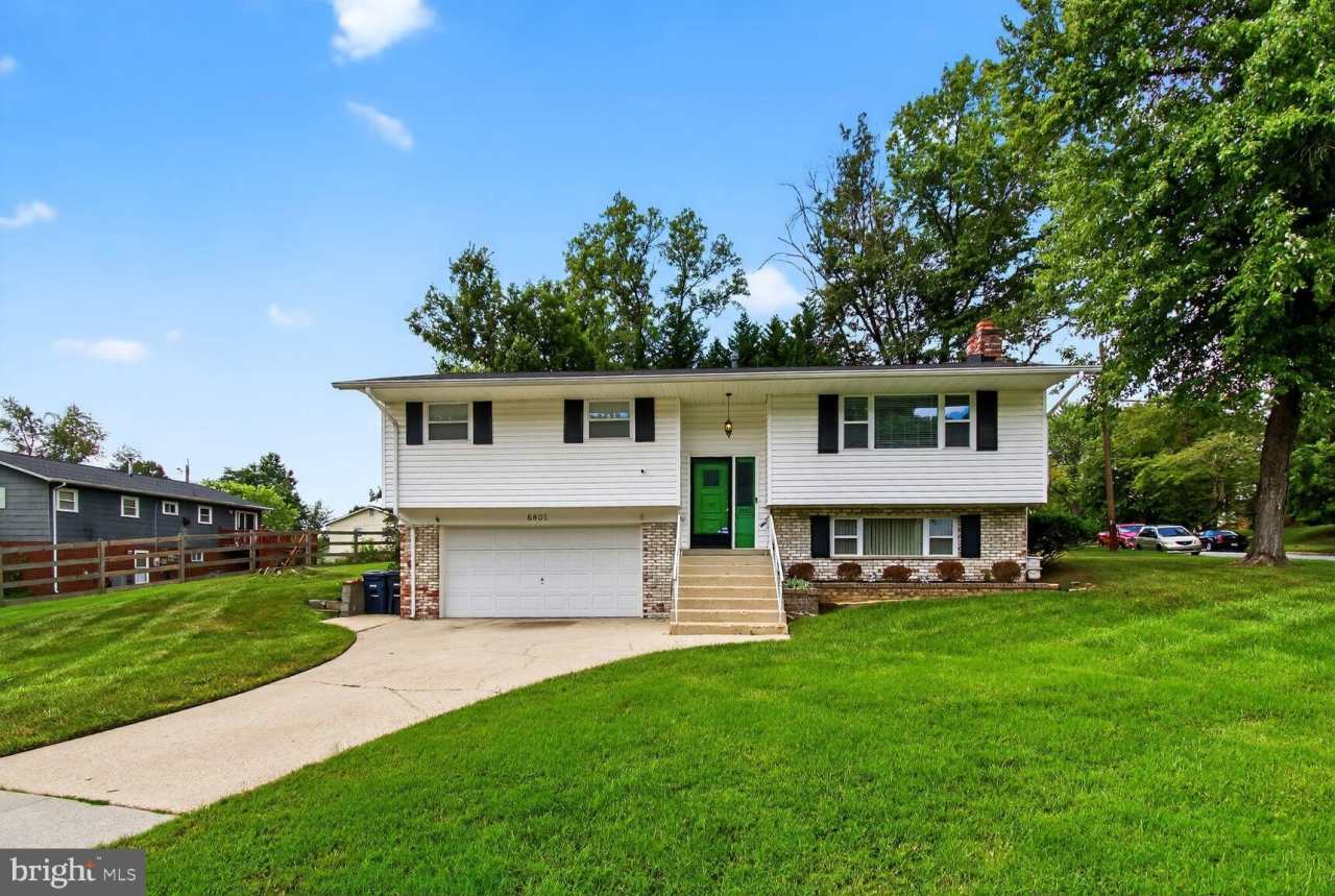 6801 TROWBRIDGE Place