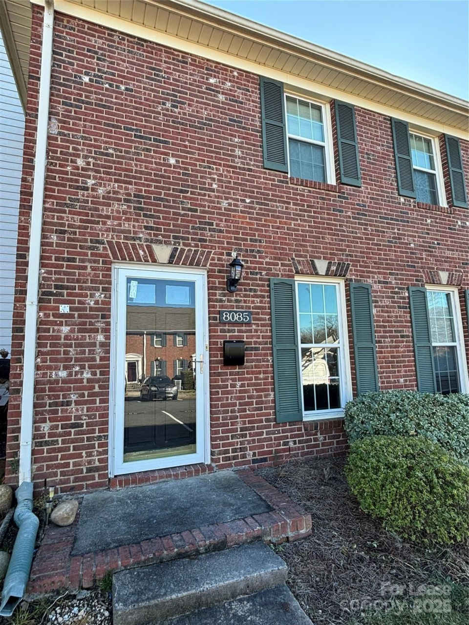 8085 Regent Park Lane