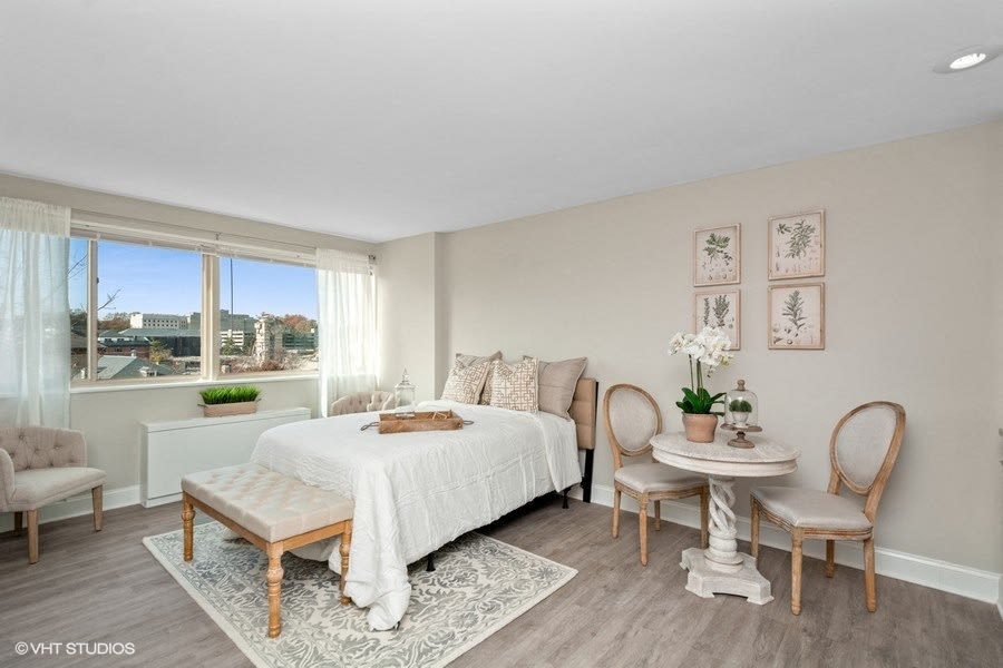 Walter Reed Apartments