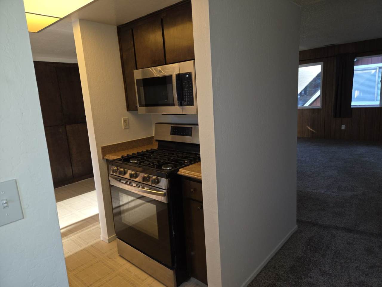 Two bedroom unfurnished in Sierra Tract