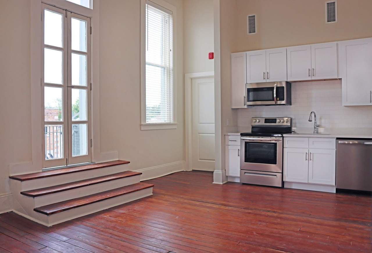 Stone Real Estate LLC