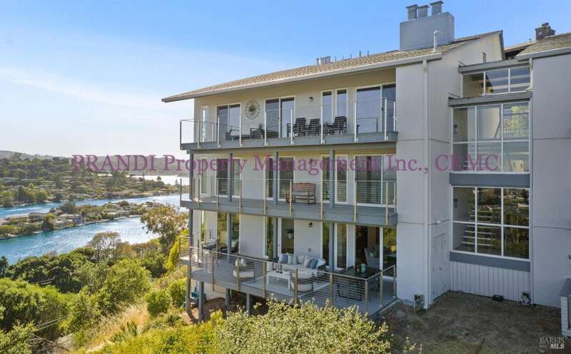 15 Harbor Oak Dr #12