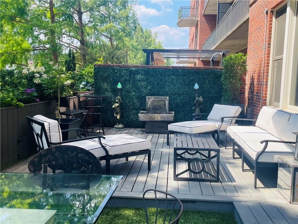 3180 Mathieson Drive