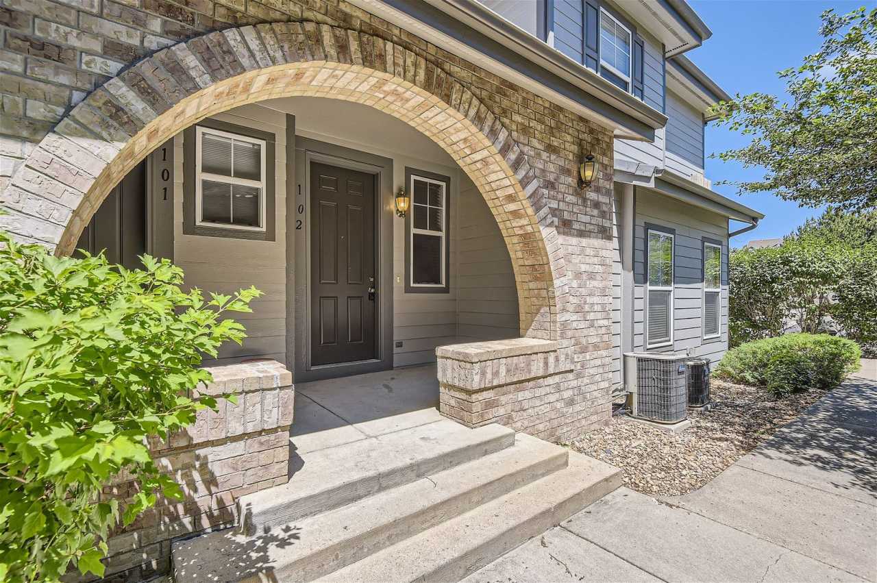 Newly Updated 3 Bedroom, 2 Bath Townhome In Prairie Ridge in the Saddle Rock Community! New paint, carpets and appliances! Cherry Creek Schools!