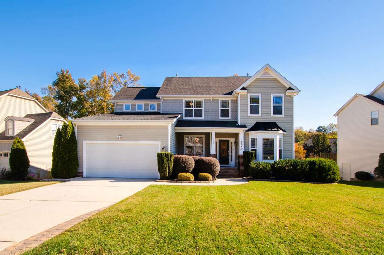 Beautiful 5 Bedroom Home in Dansforth Neighborhood