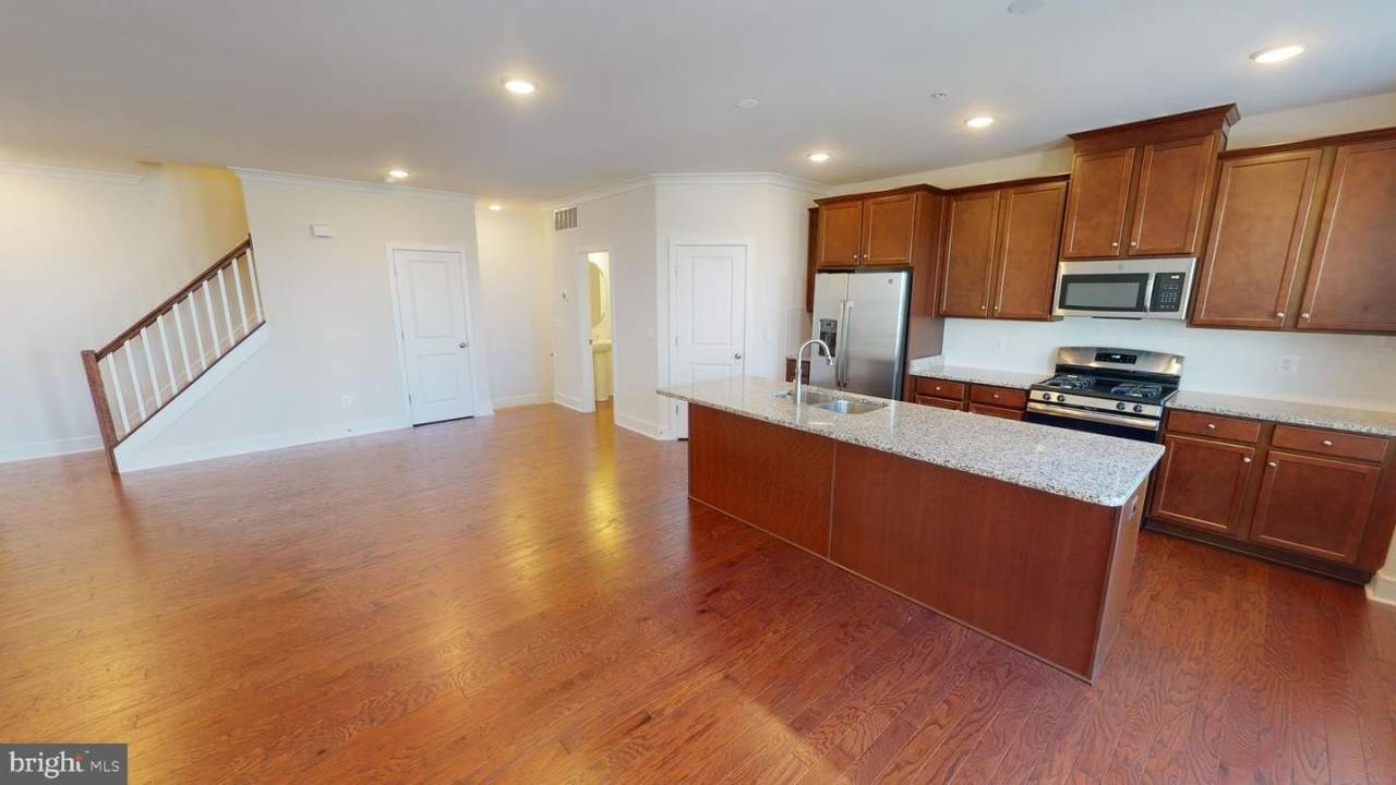 41967 PICKWICK MILL TER