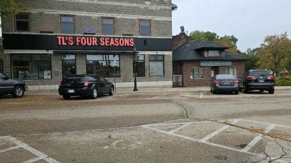 110 W BARTLETT Avenue unit: 101