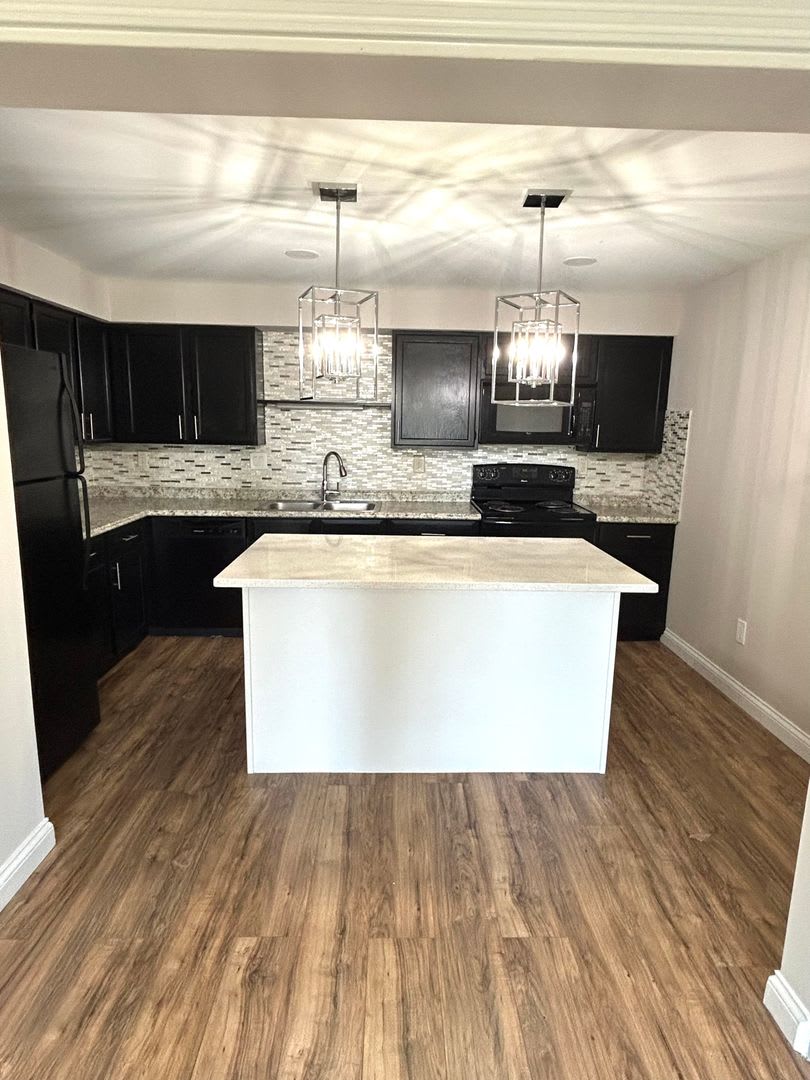 Anic Pointe Apartments, LLC