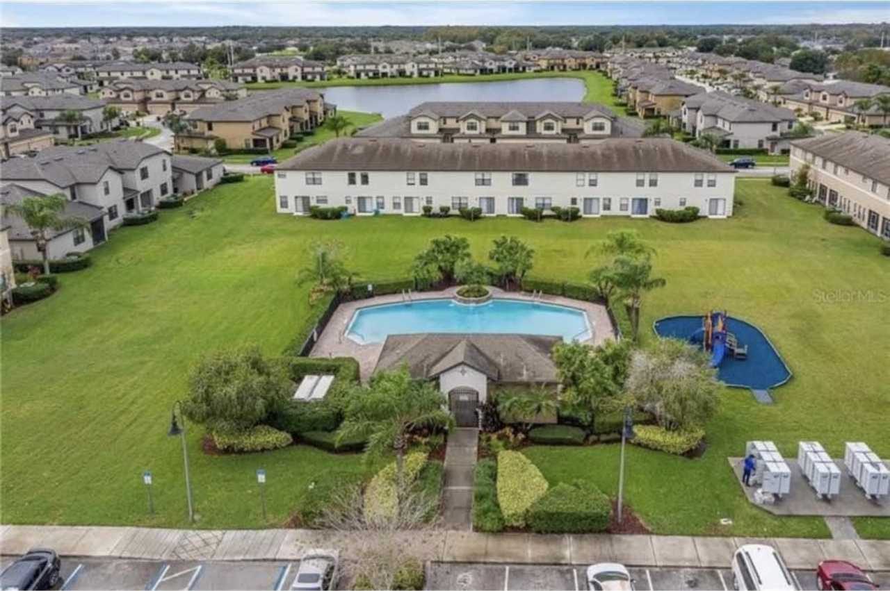 2256 Seven Oaks Drive