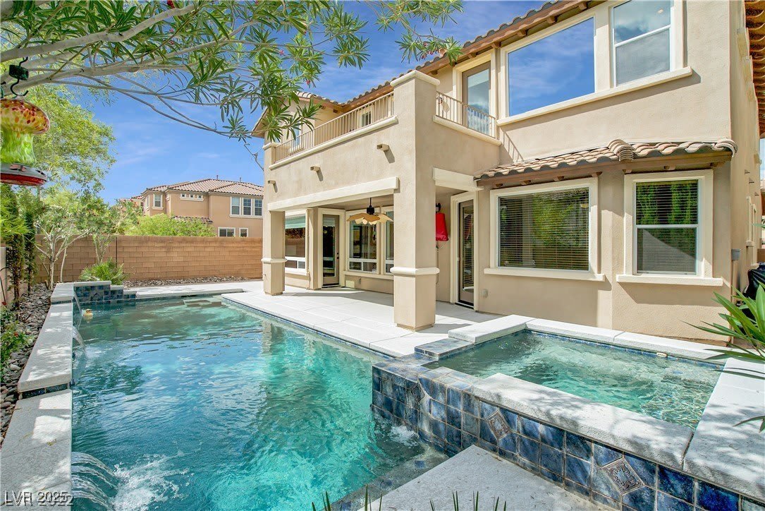 11661 Bradford Commons Drive