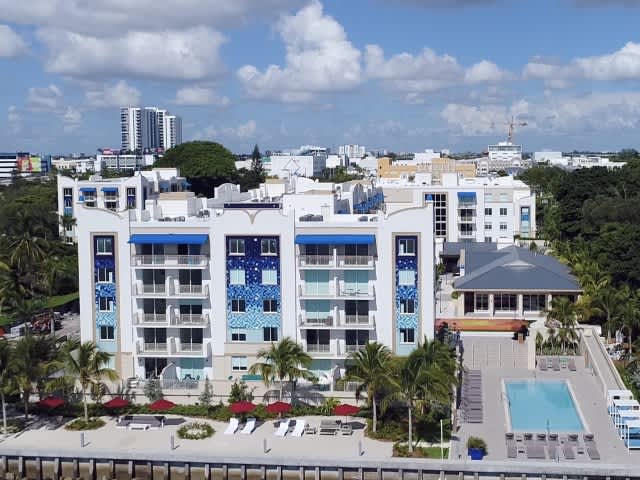 Miami Bay Waterfront Midtown Residences