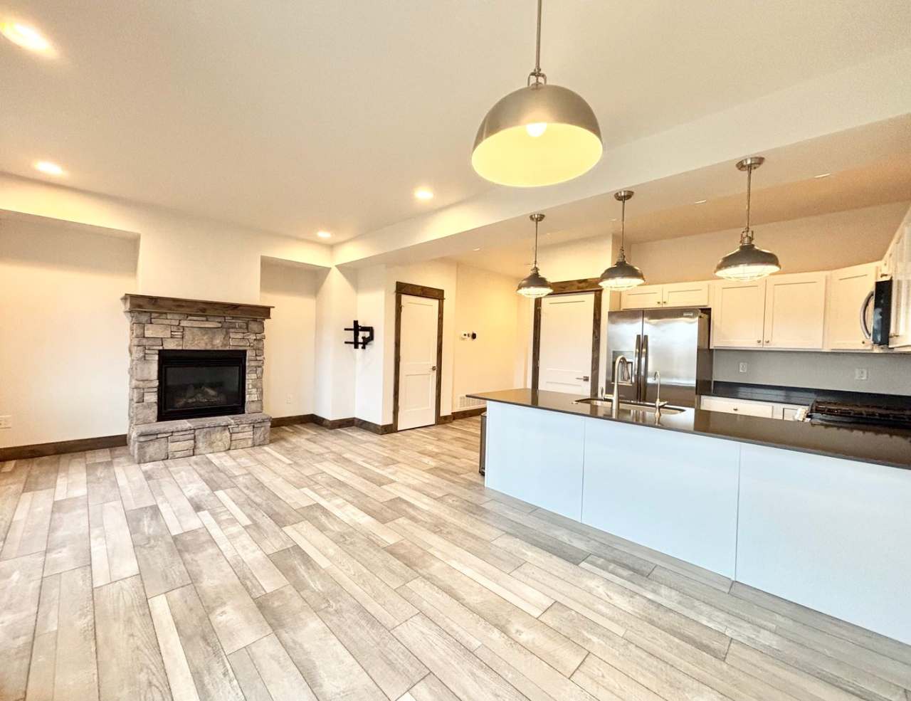 Central 4 Bedroom Condo