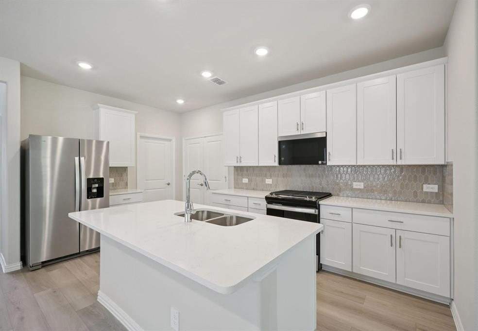 608 Clover Creek Drive