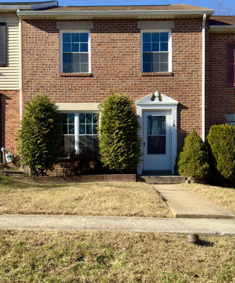 Charming 3 Bedroom/2.5 Bathroom in Parkville, MD!