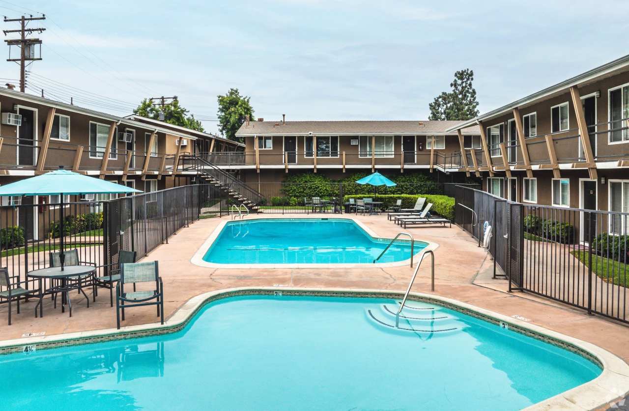 Towne Centre at Orange