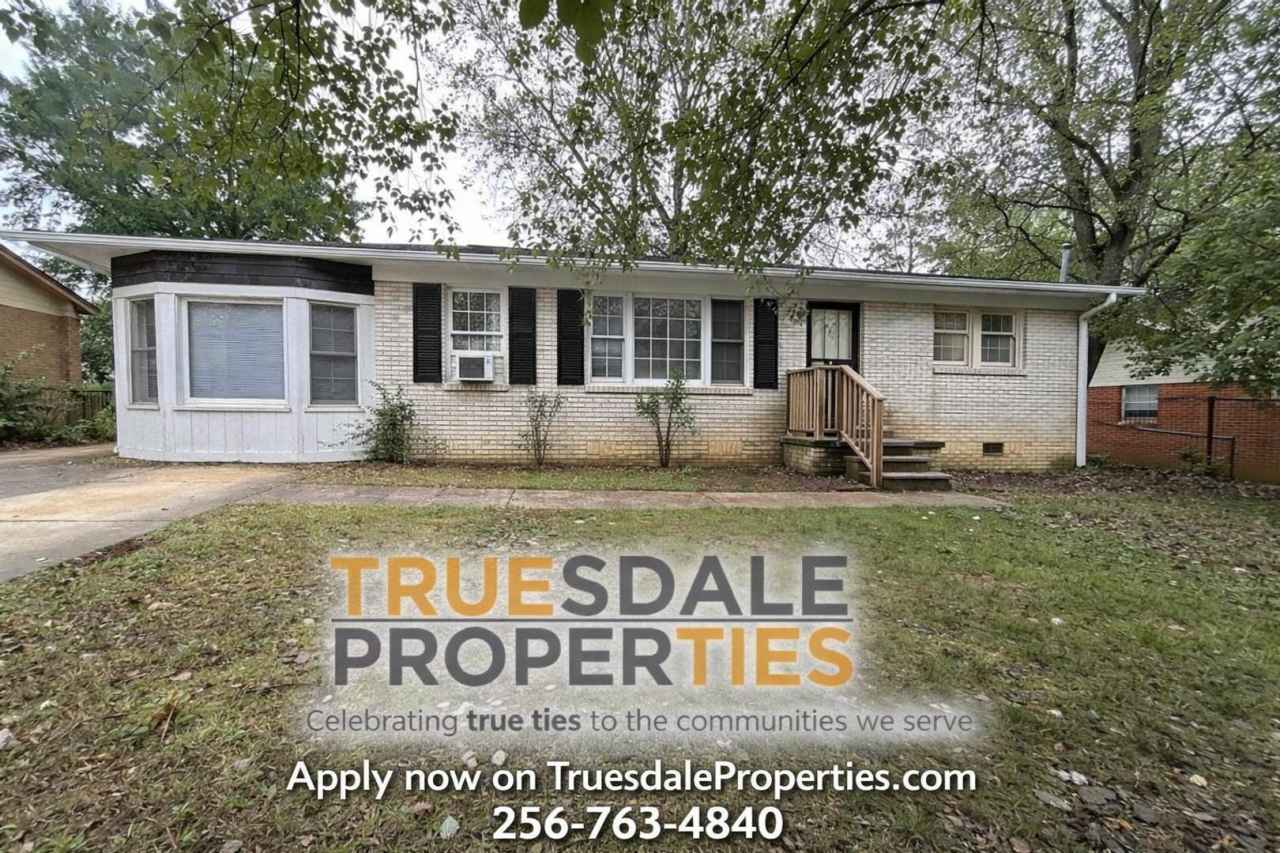 Charming 3BR Home with Bonus Den, Hardwood Floors  Fenced Backyard