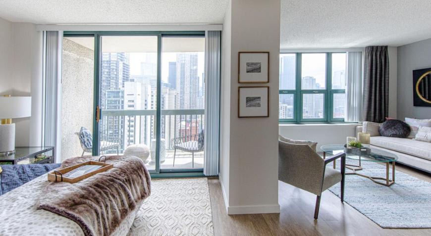 33 West Superior St.