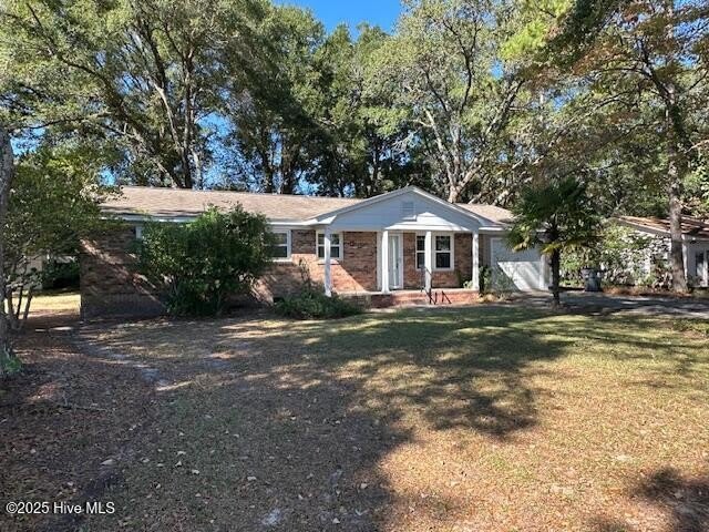 1646 Waterway Drive SW