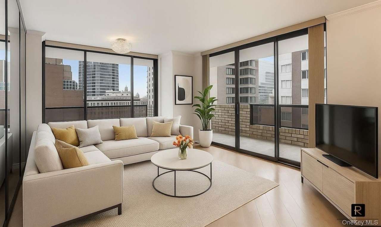 311 E 38th Street unit: 7-B