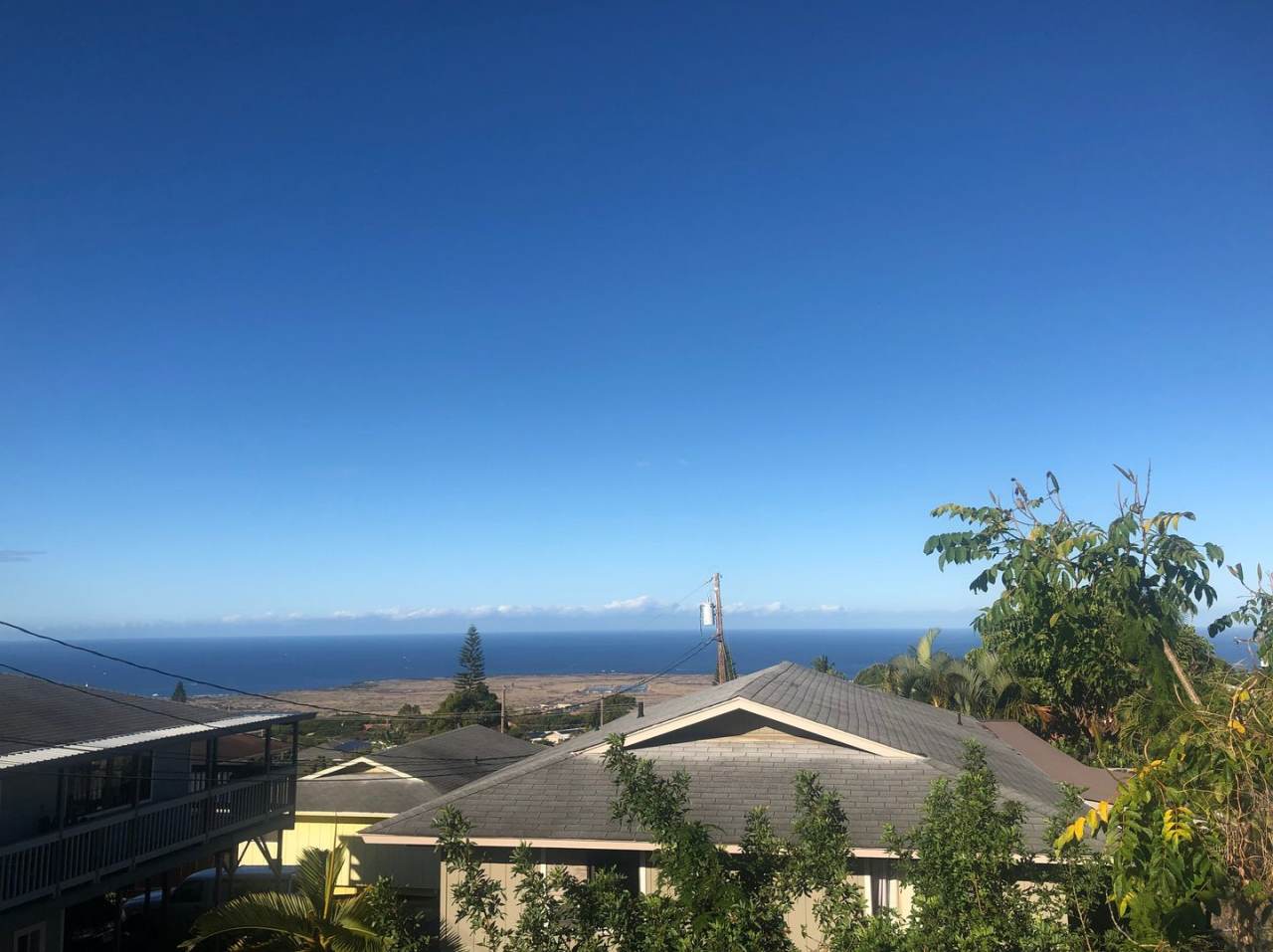 UNFURNISHED 3 BED/2BA PRIVATE HOME WITH OCEAN VIEW